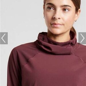 Athleta ultimate gaiter top large NEW WITH TAGS